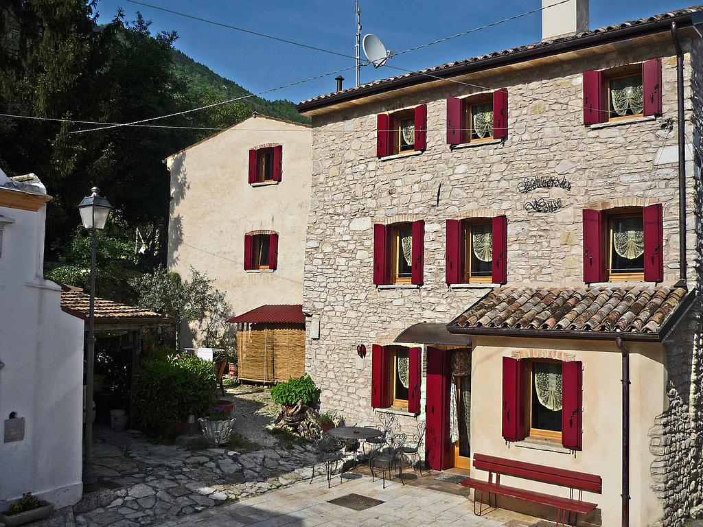 Sottocroda House Villa Revine Lago Camera foto